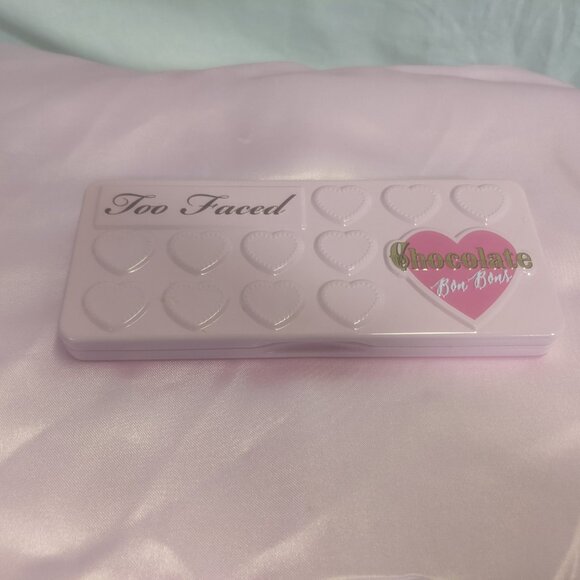 Too Faced Chocolate Bon Bons Eyeshadow Collection - Picture 14 of 16